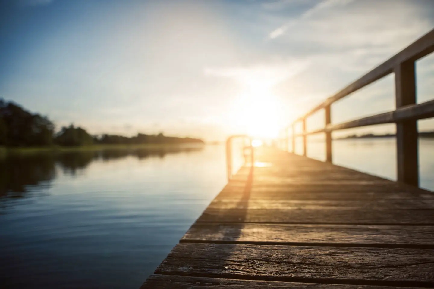 Ein Pier am See